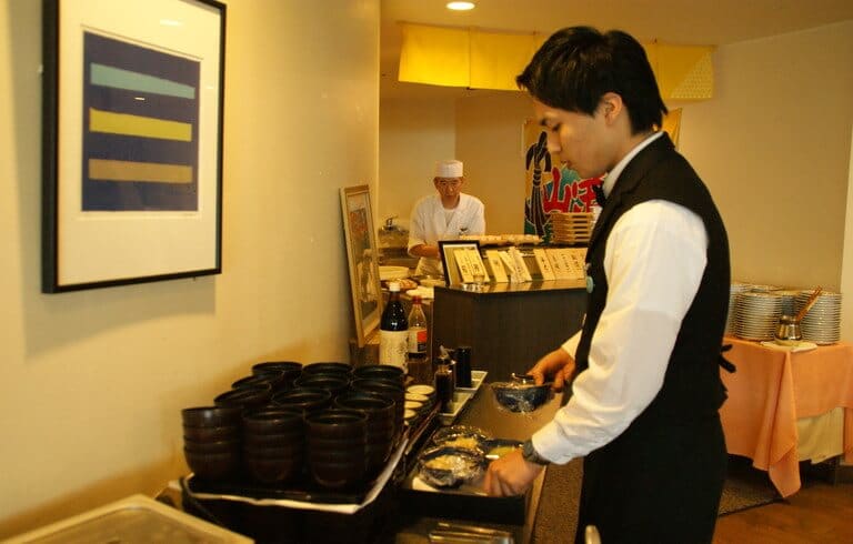 バイキングレストランサービスの画像3